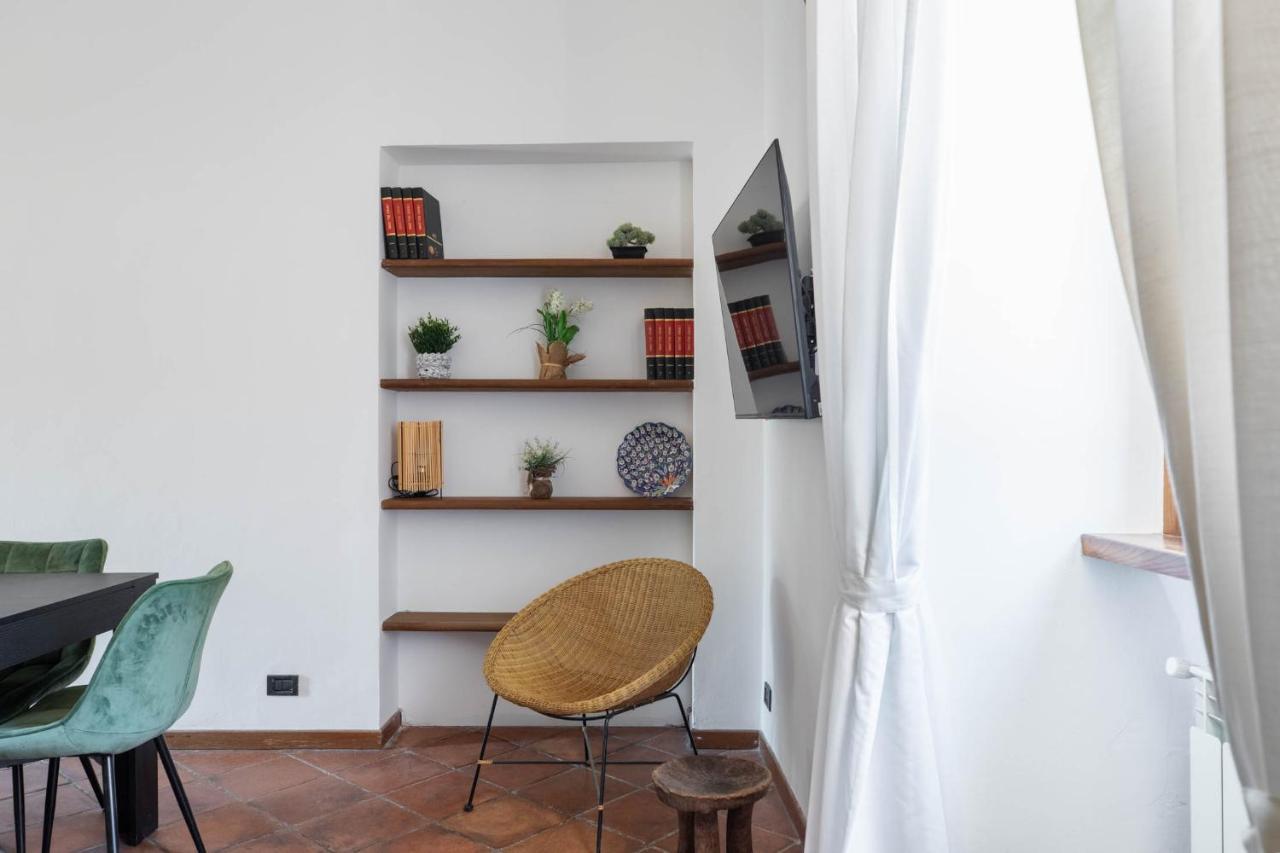 Iflat Pantheon'S Roomy And Friendly Apartment Рим Екстер'єр фото