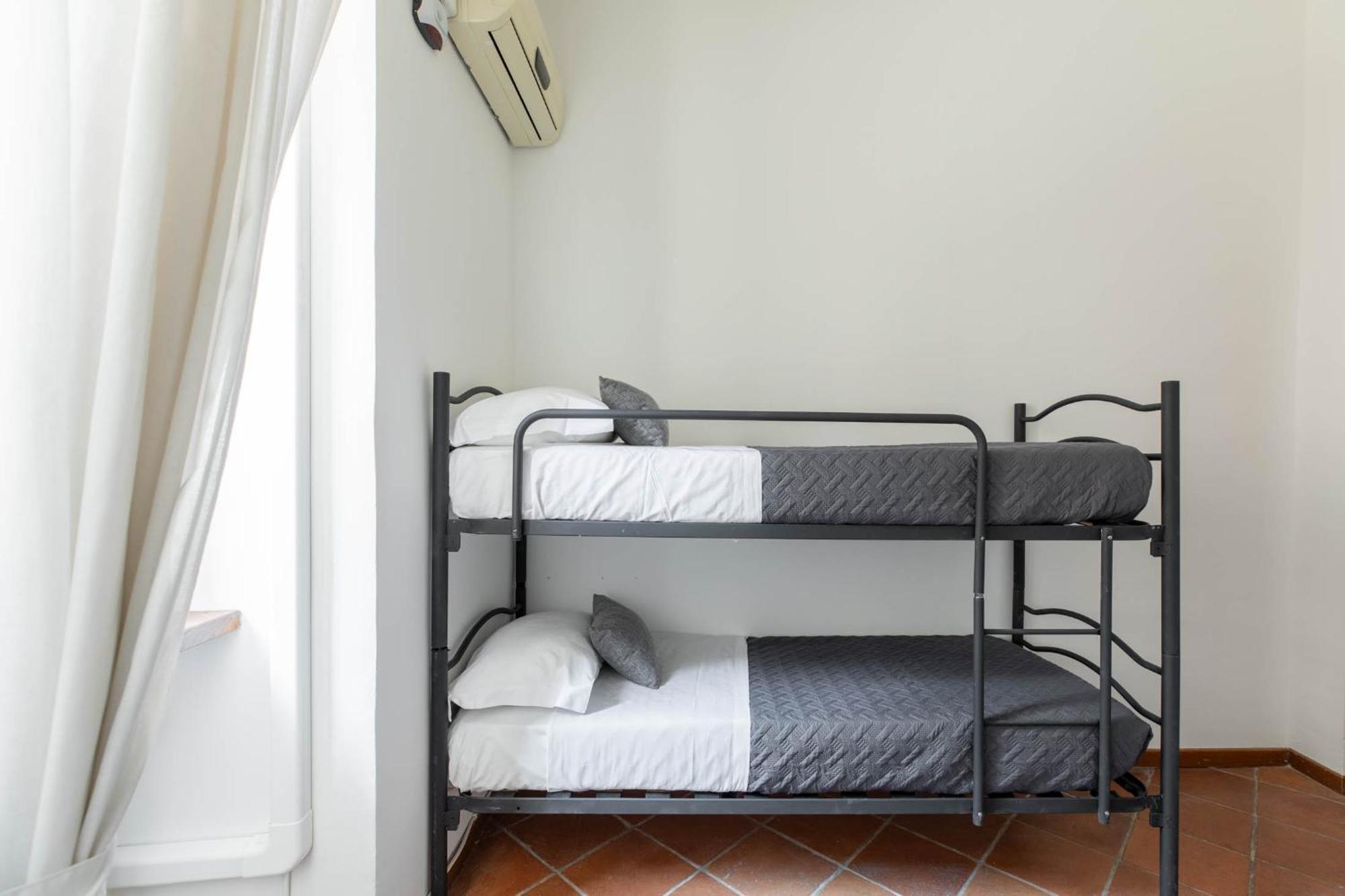 Iflat Pantheon'S Roomy And Friendly Apartment Рим Екстер'єр фото